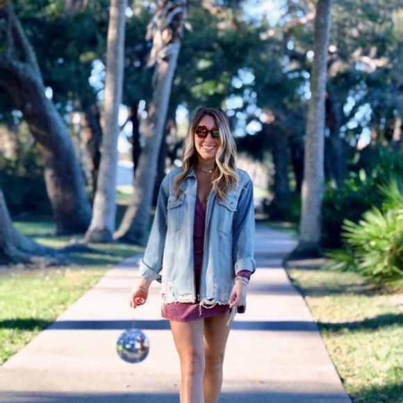 Meet your Posher, Elizabeth - Picture 2 of 7